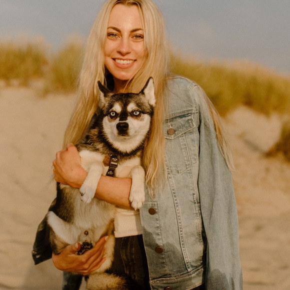 Meet your Posher, Jaclyn - Picture 1 of 1